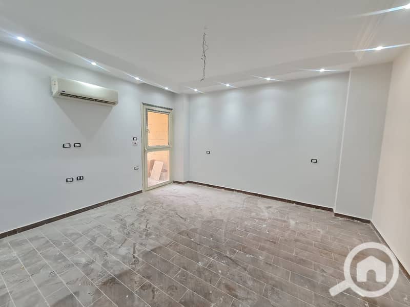 15 WhatsApp Image 2025-10-07 at 6.14. 09 PM (1). jpeg