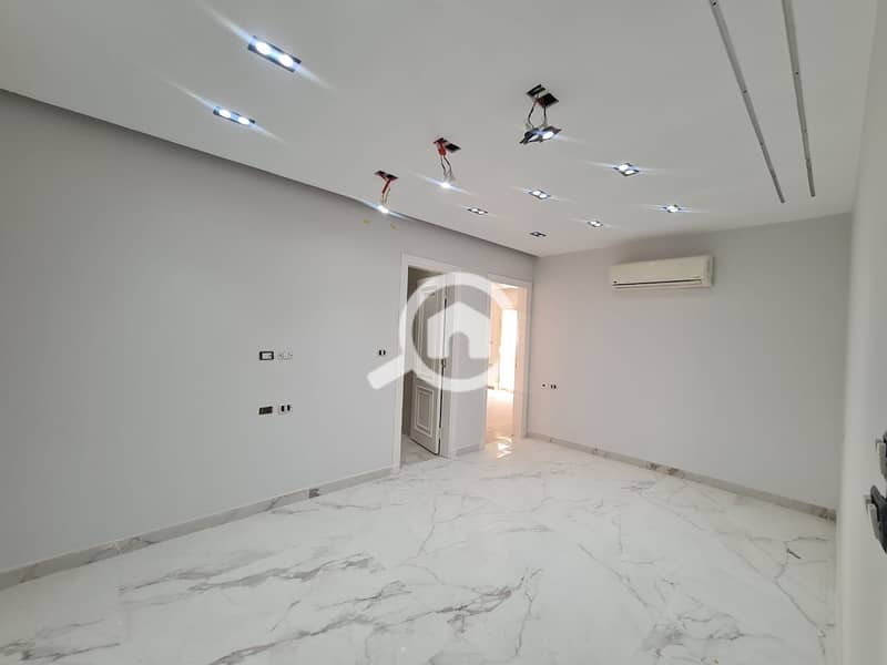 16 WhatsApp Image 2025-10-07 at 6.14. 09 PM (3). jpeg