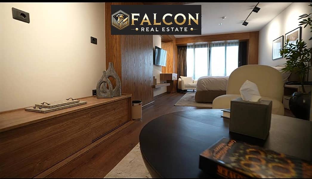 9 43b22d6d-5a33-4ad1-abcf-69b9b843f9af. jpg