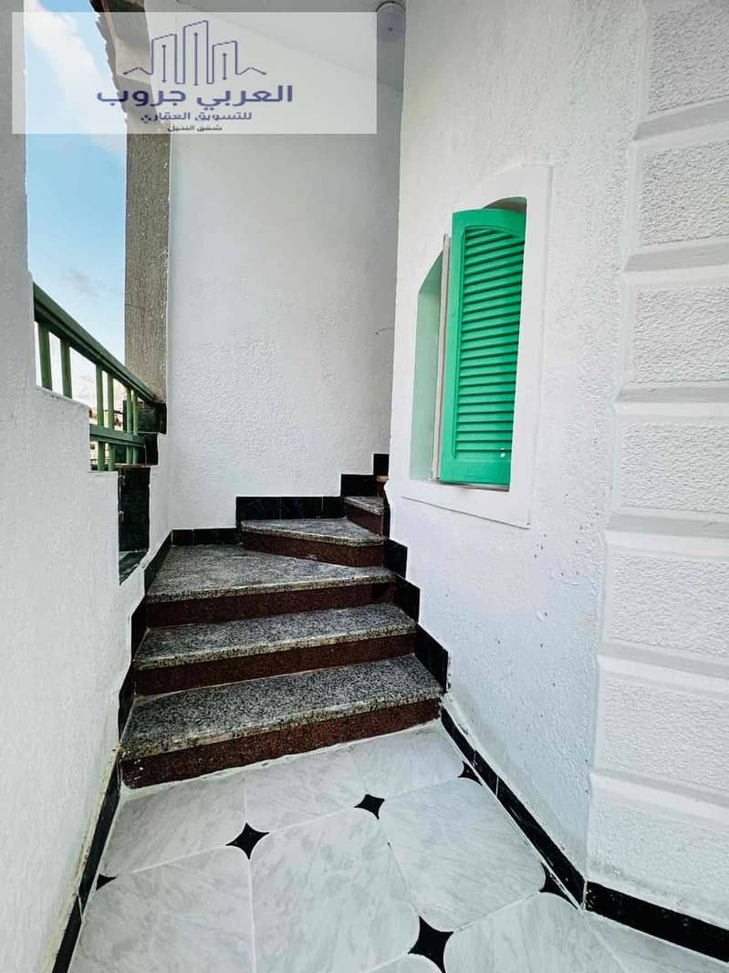 6 f6237d29-22f3-4457-aa74-da443d614ca4. jpg