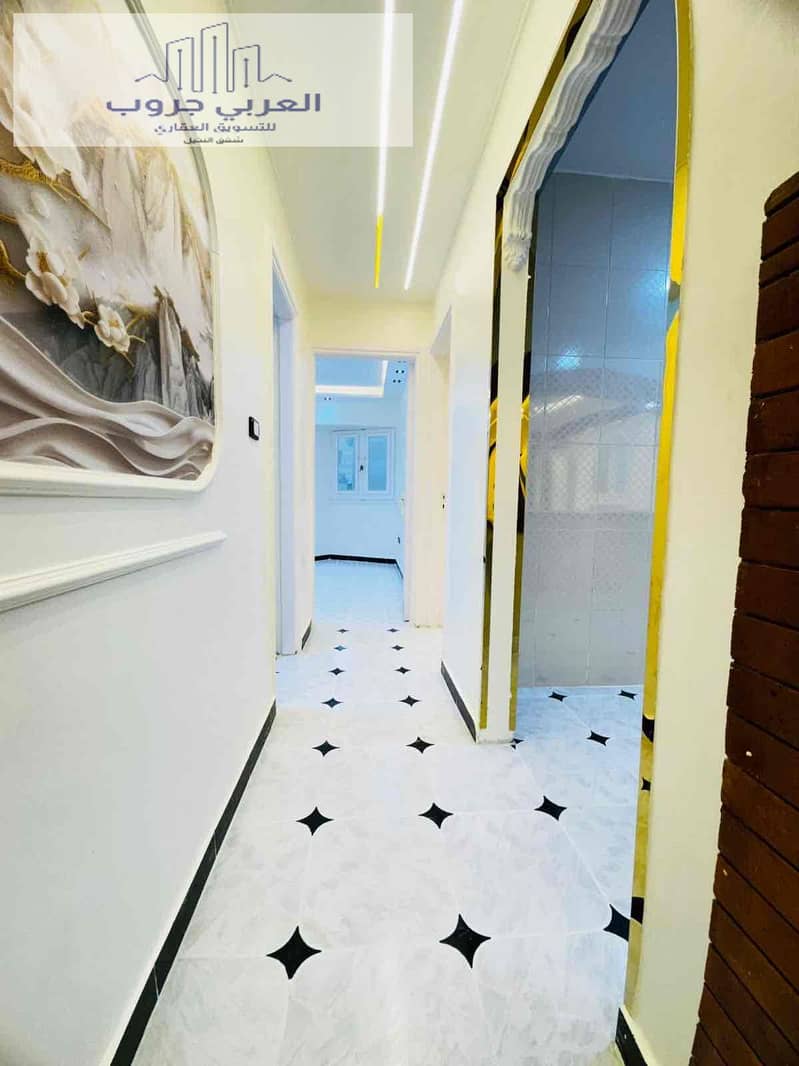 23 6f4d682c-2578-41a6-83c0-eb01e7d5b8d5. jpg