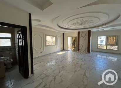 شقة 4 غرف نوم للايجار في القاهرة الجديدة، القاهرة - IMG-20251023-WA0069. jpg شقة 4 غرف نوم للايجار في القاهرة الجديدة، القاهرة - IMG-20251023-WA0069. jpg