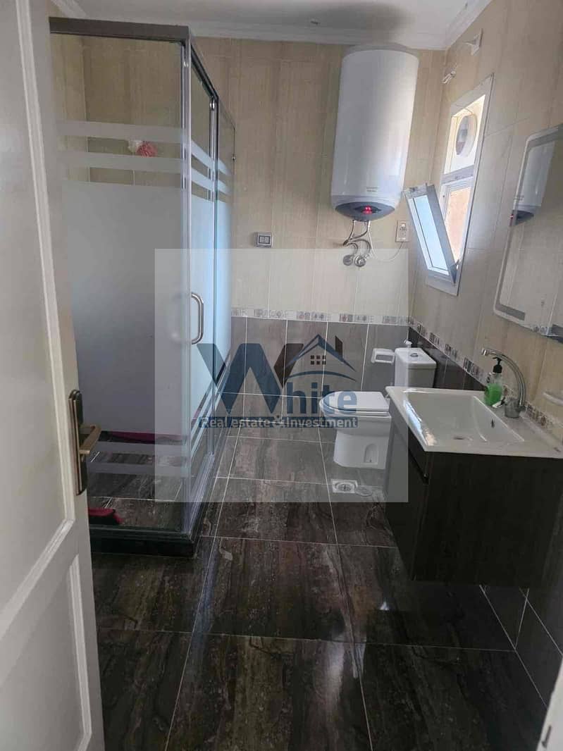 11 f3d1f266-3e71-495a-9c77-71d02d677771. jpg