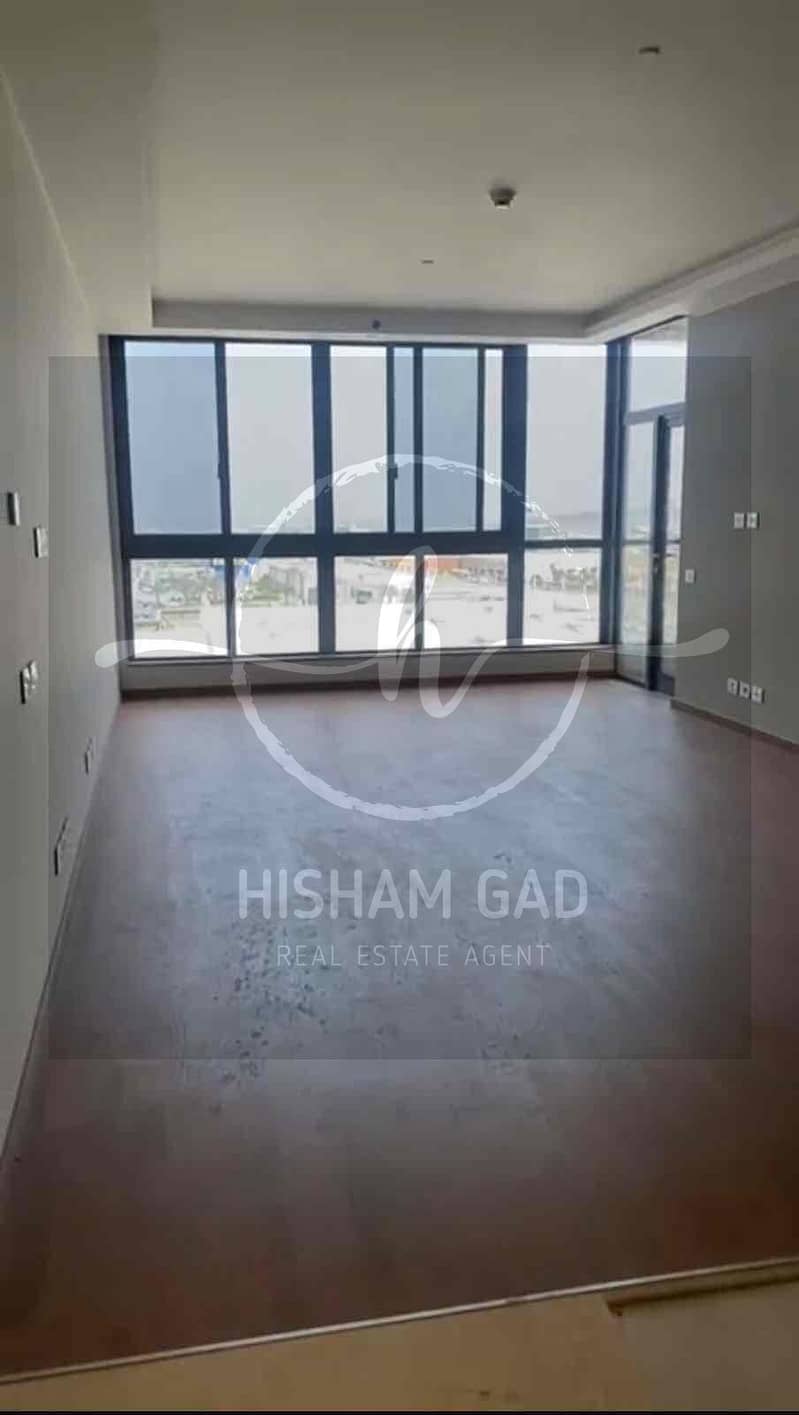 5 6fd9f5c4-1301-4b6e-883e-708d2c60a225. jpg