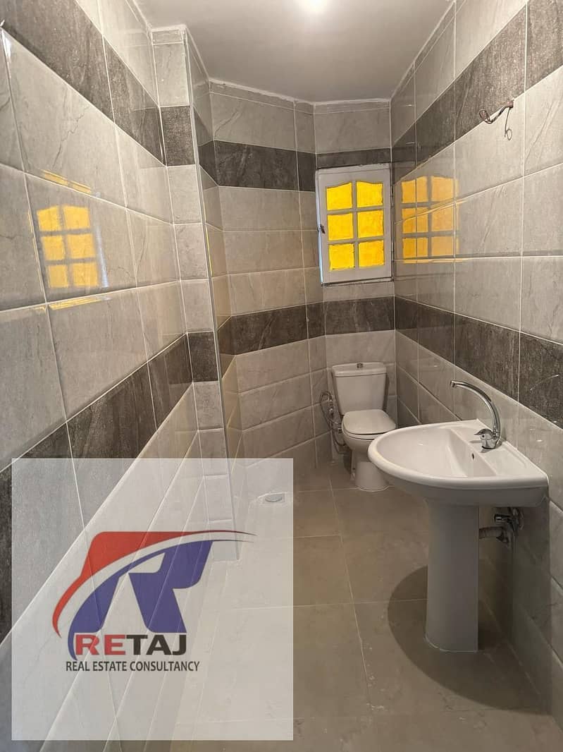 3 1a62a9f4-f098-4edf-b483-472d052349b0. jpg