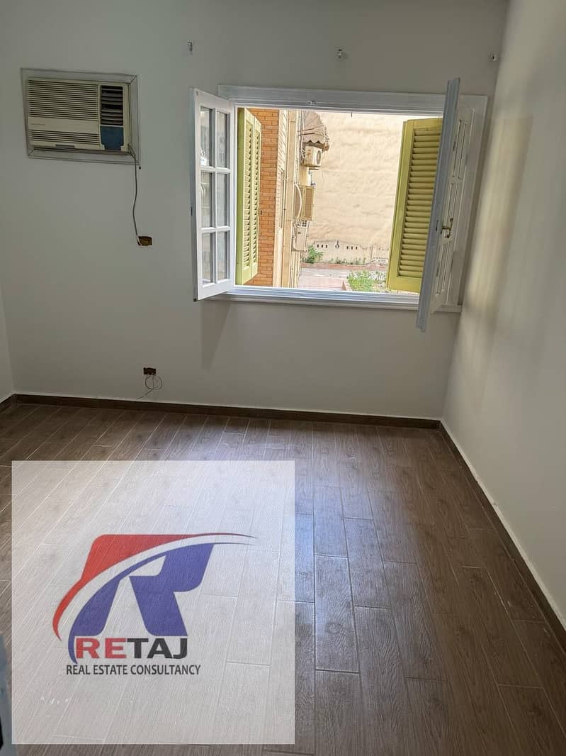 4 2a2e9c38-fb86-4e06-bb3d-1c0dd1b1372c. jpg