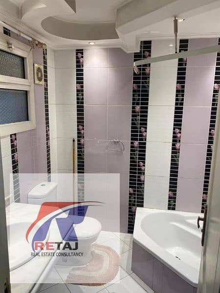 11 910bc3f6-6221-4400-bb11-acde7593e7e0. jpg