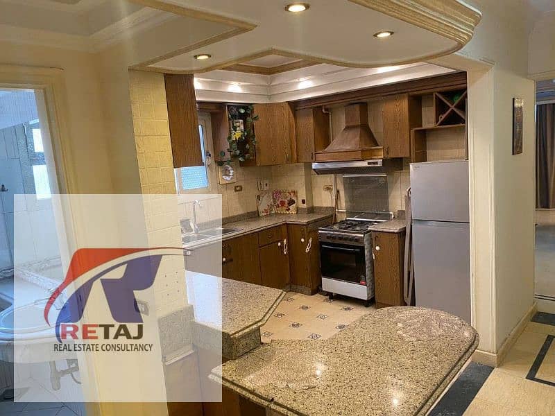 12 377ca2a2-d5b8-483b-ab71-9e030a29b339. jpg