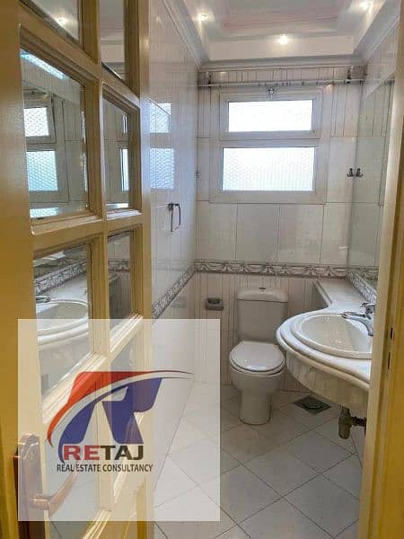 17 e2ed8a7e-eb67-40a3-8723-44e89f3ec04a. jpg