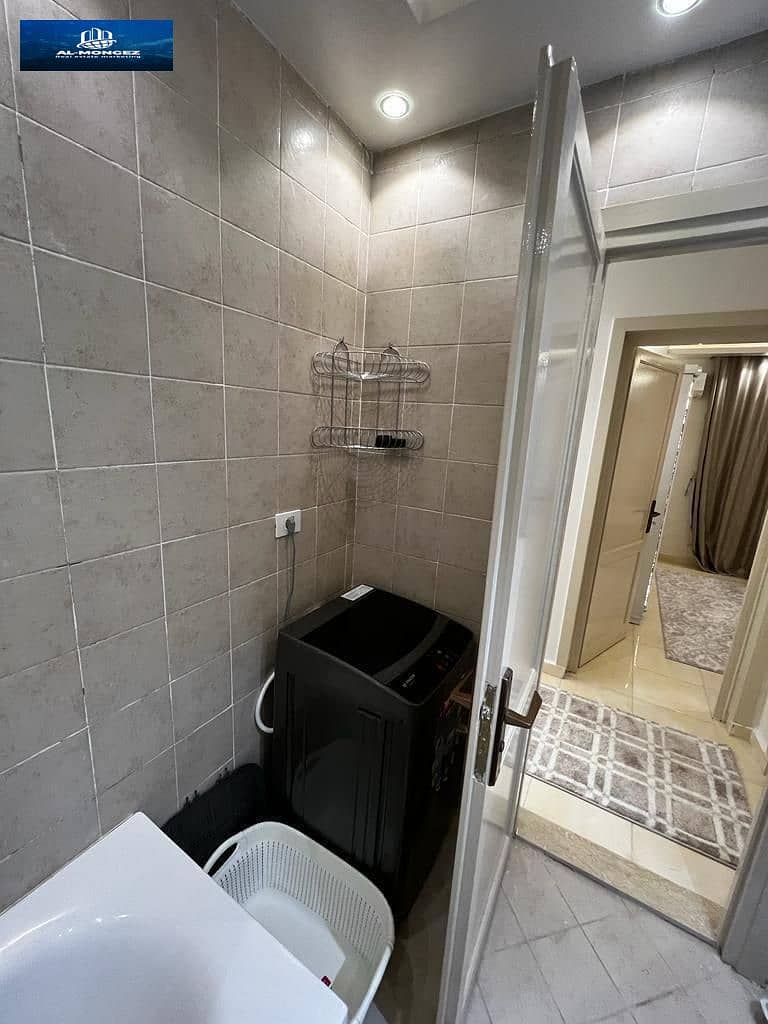 11 88c06ff7-dec1-447c-9c95-4a940b3472cb. jpg