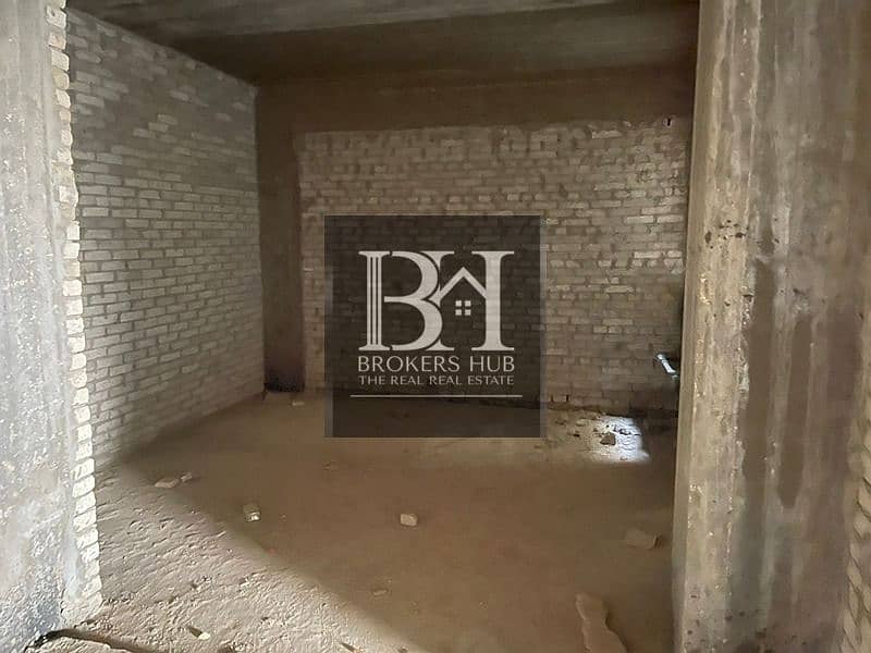 2 5db0d88f-a455-4011-a6dc-2bf8f32f944c. jpg