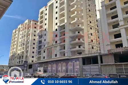 شقة 3 غرف نوم للبيع في سموحة، الإسكندرية - 1. jpg