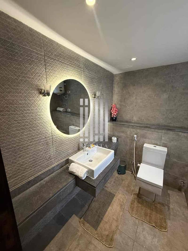 5 51cd1952-9274-4667-871c-e956bc1656c1. jpg