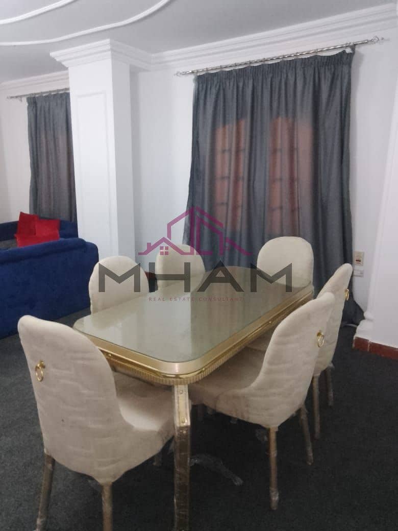 3 photo_5776001410305559757_y. jpg