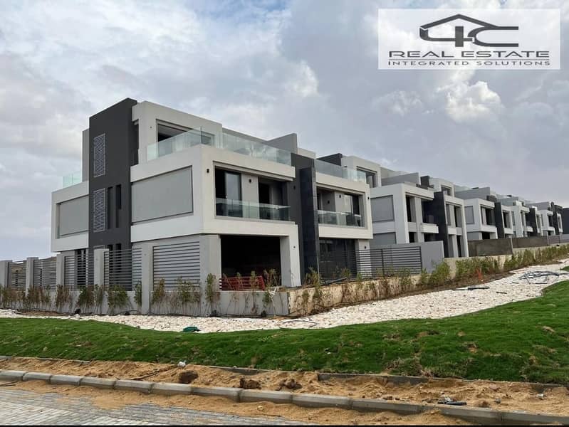 7 WhatsApp Image 2025-10-06 at 12.04. 37 (2). jpeg