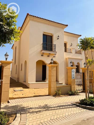 تاون هاوس 4 غرف نوم للبيع في القاهرة الجديدة، القاهرة - IMG-20251028-WA0193. jpg