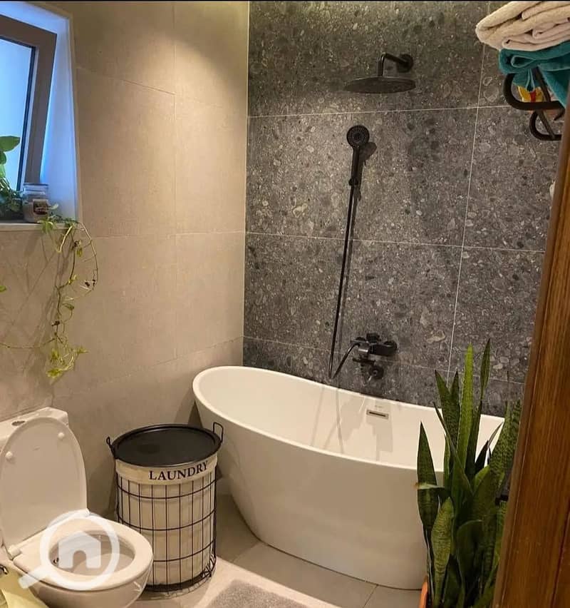 2 560636542_815703184712714_664316352231940939_n. jpg