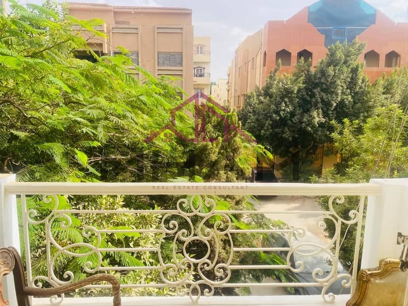 7 photo_5776001410305559719_y. jpg