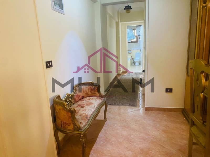 10 photo_5776001410305559724_y. jpg