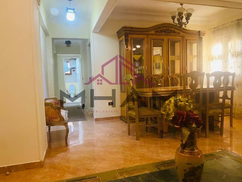 19 photo_5776001410305559734_y. jpg