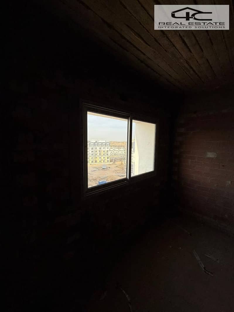 10 WhatsApp Image 2025-05-22 at 12.21. 43 PM. jpeg