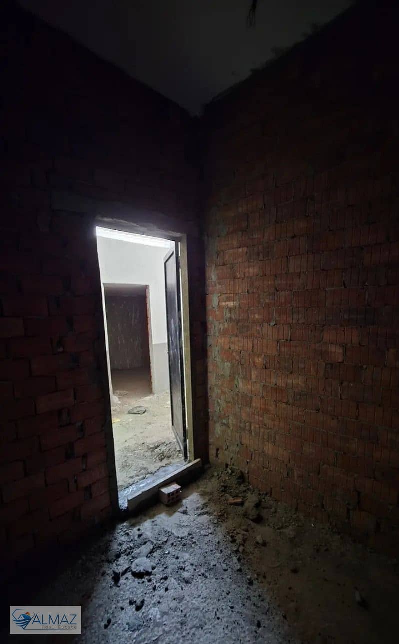 12 WhatsApp Image 2025-11-01 at 3.26. 01 PM. jpeg