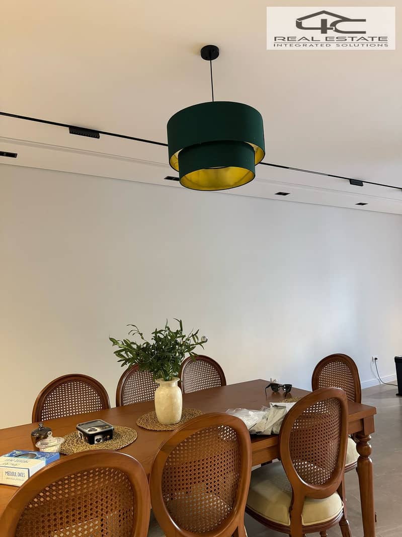 4 WhatsApp Image 2025-11-01 at 1.57. 50 PM (1). jpeg