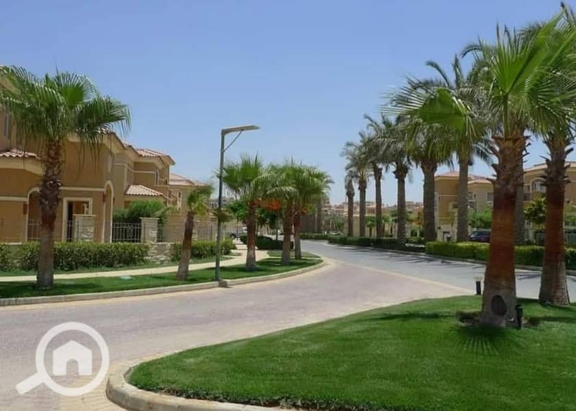 9 557590559_697993876648223_1538703899111960853_n. jpg