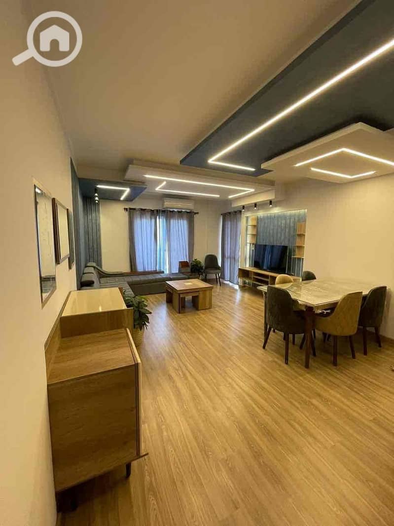 6 7ae7dcfd-a975-442d-98a1-71705082124f. jpg