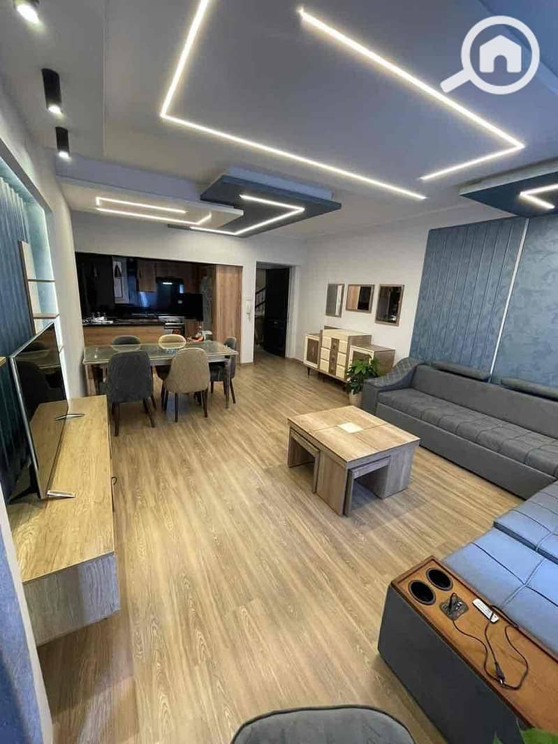 8 17a94590-c675-4ef1-9094-7ffd0d66cc59. jpg