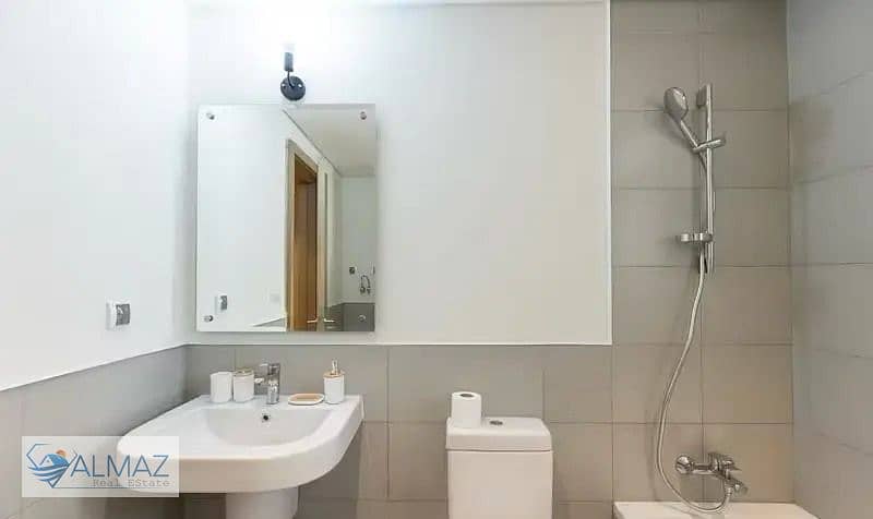 12 WhatsApp Image 2025-11-01 at 3.49. 43 PM (2). jpeg