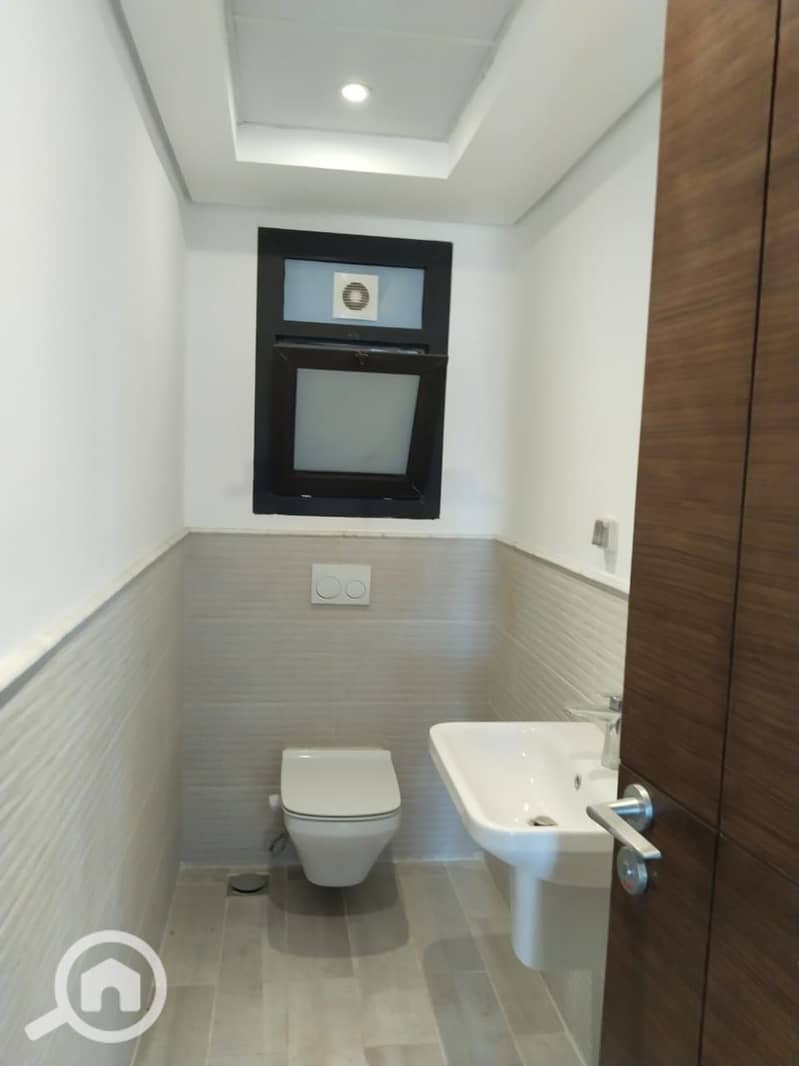 4 WhatsApp Image 2023-06-21 at 3.17. 14 PM (1). jpeg