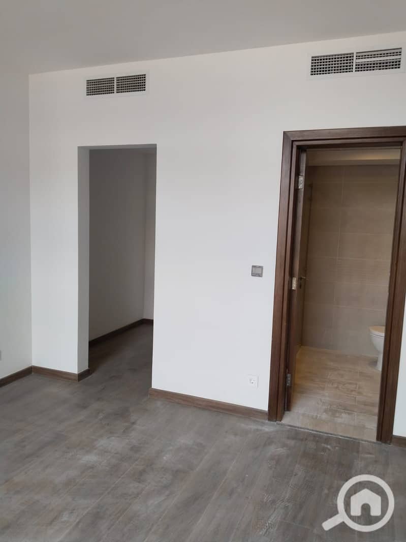 5 WhatsApp Image 2023-06-21 at 3.17. 16 PM (1). jpeg