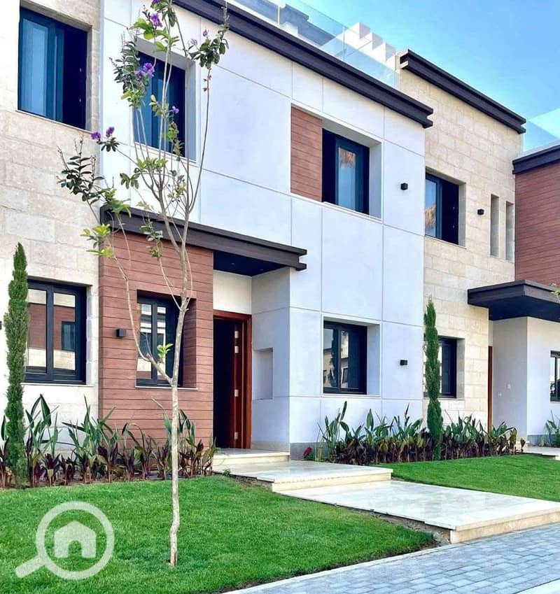 8 FB_IMG_1760822527156. jpg