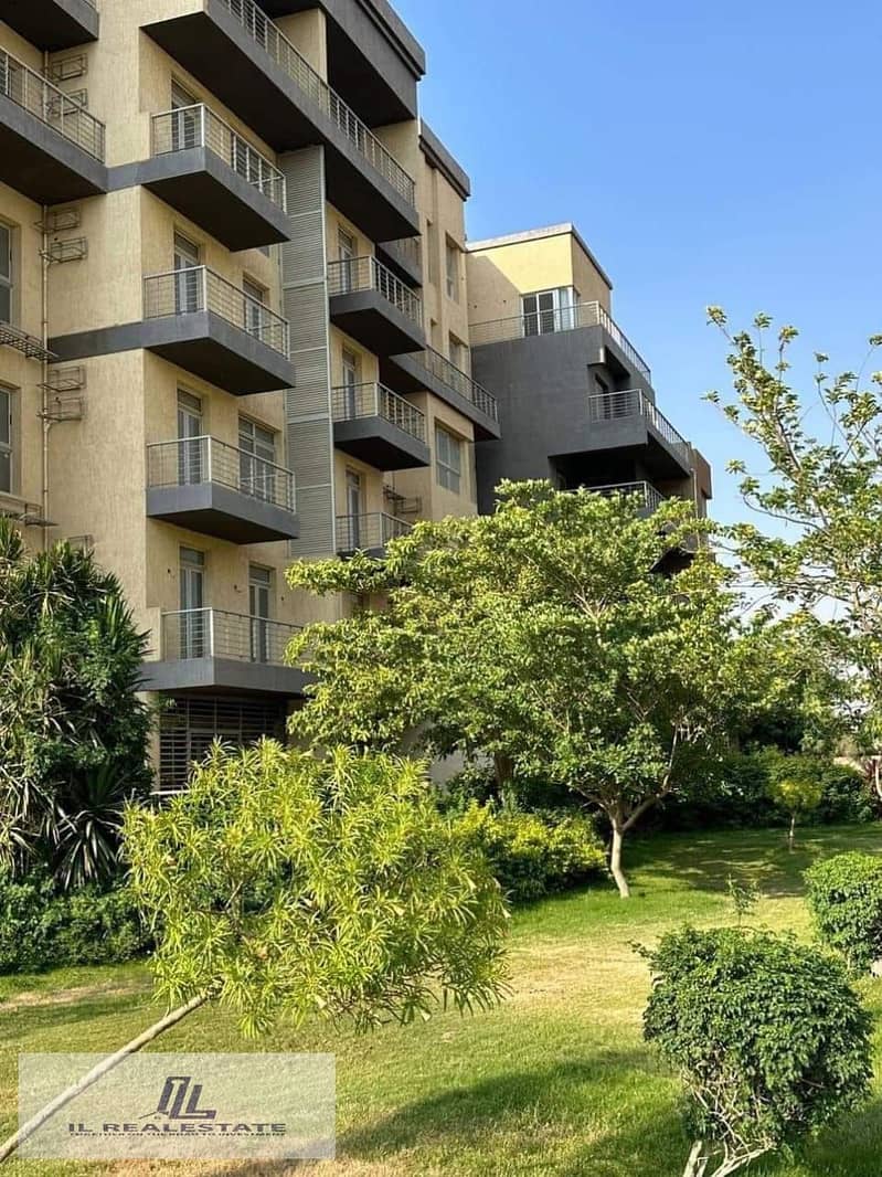 8 2f0af676-30c8-40c4-8bc1-06e345c918e1. jpg