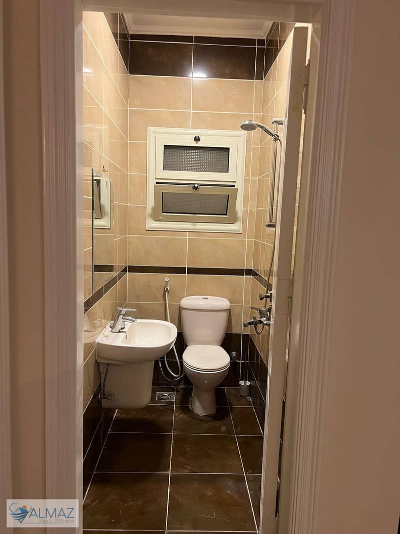 6 WhatsApp Image 2025-11-01 at 4.12. 22 PM (1). jpeg