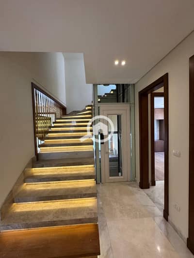 3 Bedroom Townhouse for Sale in New Cairo, Cairo - FB_IMG_1760839769312. jpg