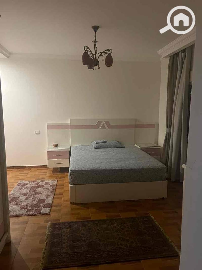 4 607882cd-6aeb-48a0-abb1-2a3e08e8154e. jpg