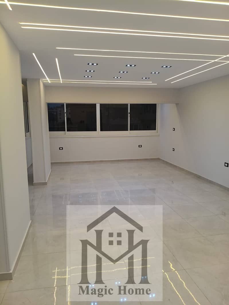 11 b9716ee4-d16e-4805-b936-76c84ff984e6. jpg