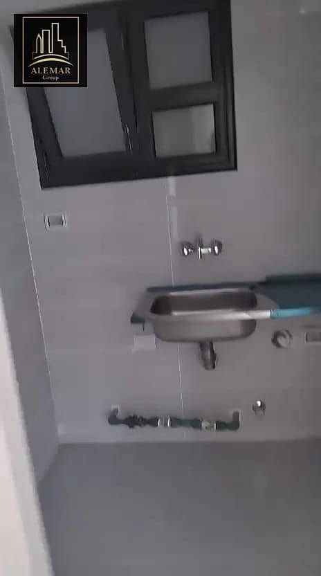 6 6ff06b00-a681-43c0-b3da-c5442526221b. jpg