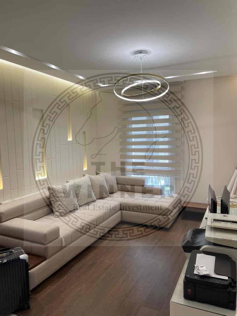 7 ada724f1-33bf-4a0b-8b10-9a7857938cd2. jpg