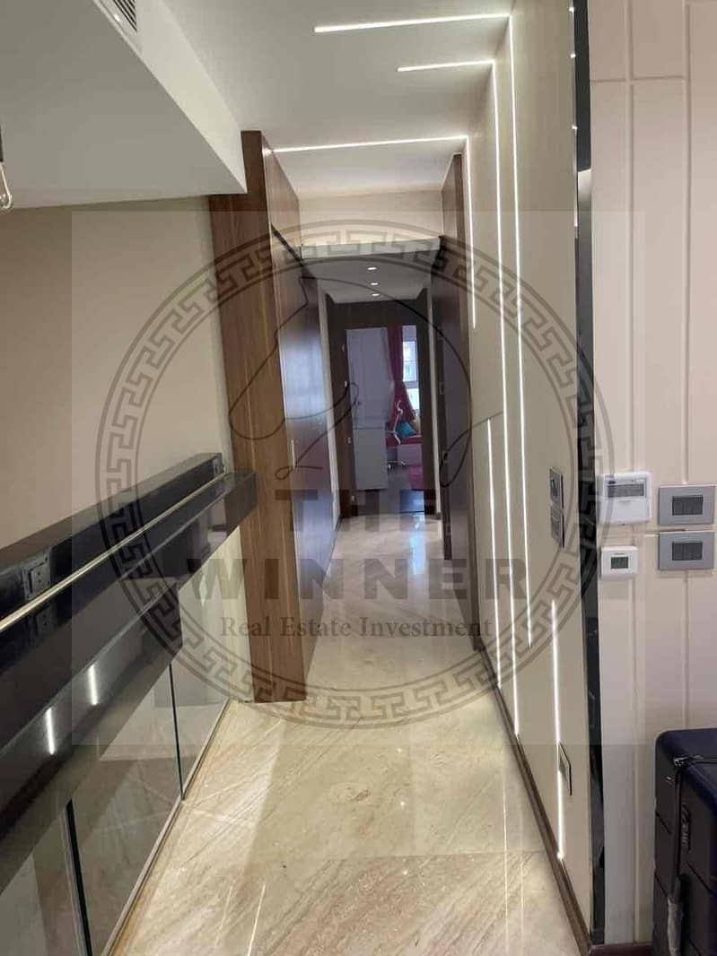 8 23a715d5-5c4a-49bf-a87d-c0e5e20989b5. jpg