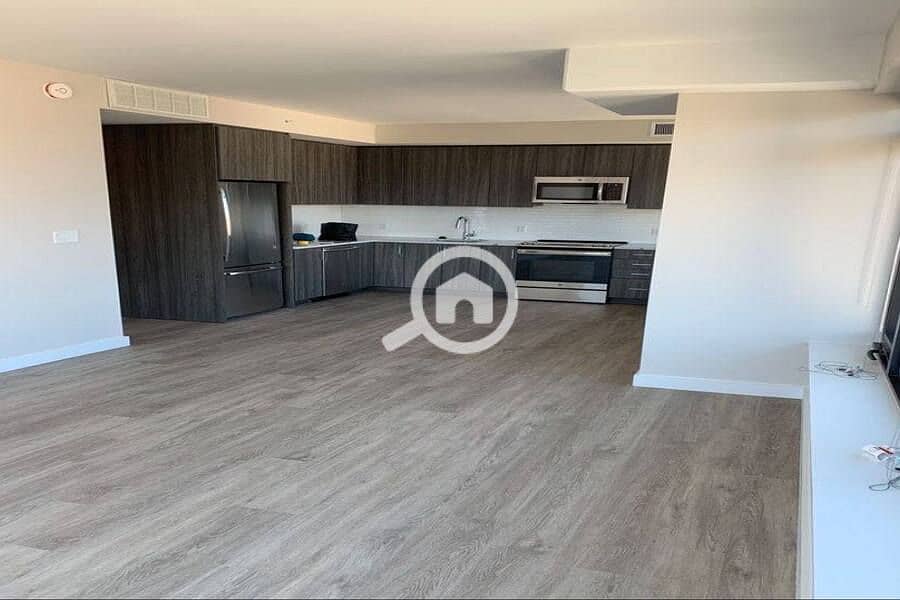 8 475820107_122205342908250566_2075052443650634883_n. jpg