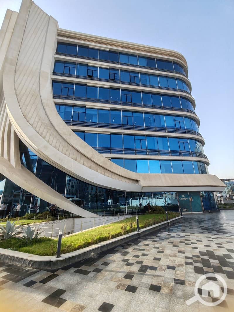 4 95101fed-b6ce-4d8d-85d7-781dd8c2c8dc. jpeg