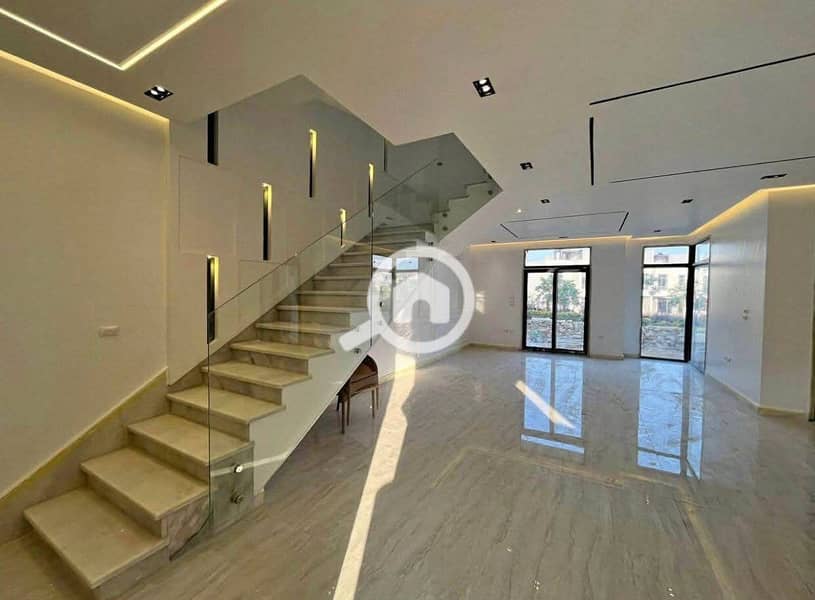 2 FB_IMG_1761426562987. jpg