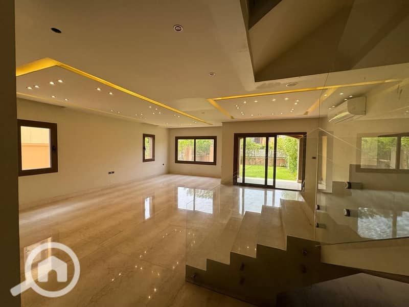 FB_IMG_1760839732132. jpg