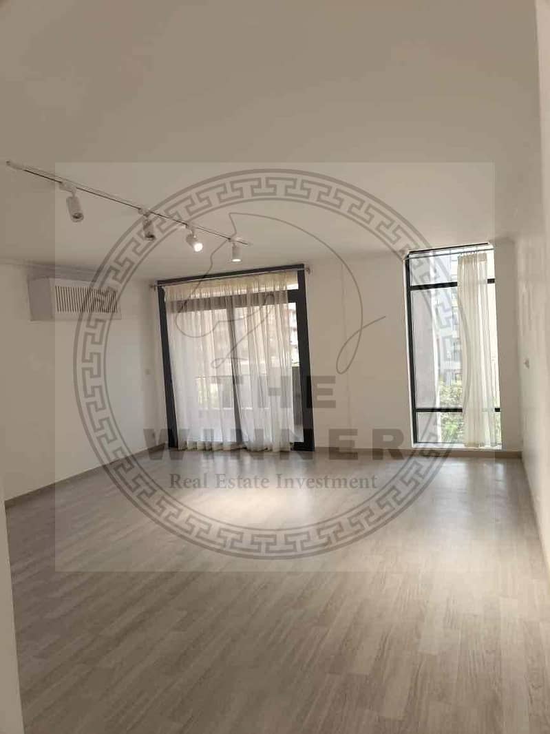 2 6229c812-63be-4a0d-8bcd-ba3b2543f5d4. jpg