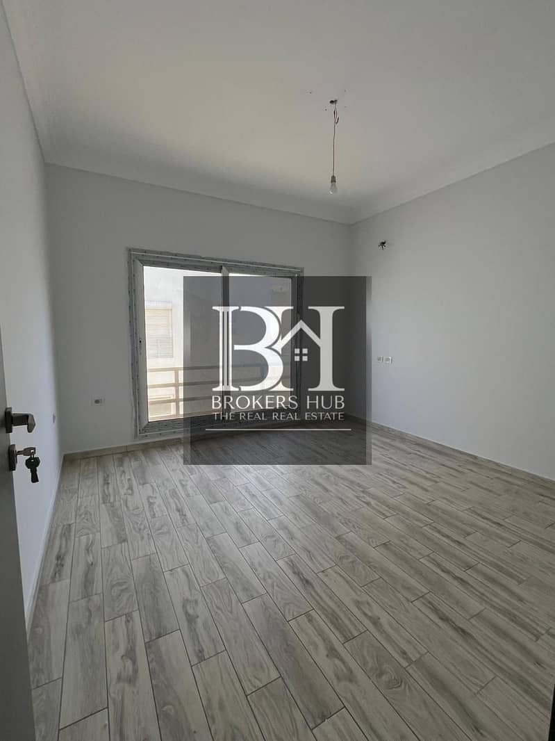 3 1f397fe0-29e8-46d9-8970-f2ffbe975e07. jpeg