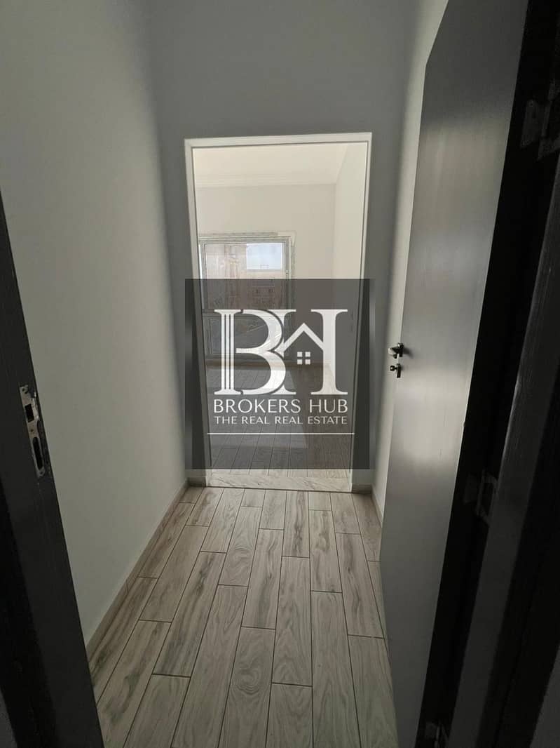 6 5e505a4b-8103-489a-ac37-cf9c52ba35c6. jpeg