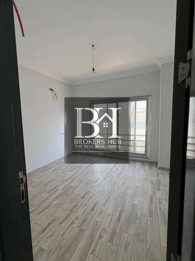 16 bbd80305-b4e3-42ae-99b9-34682f37b1eb. jpeg